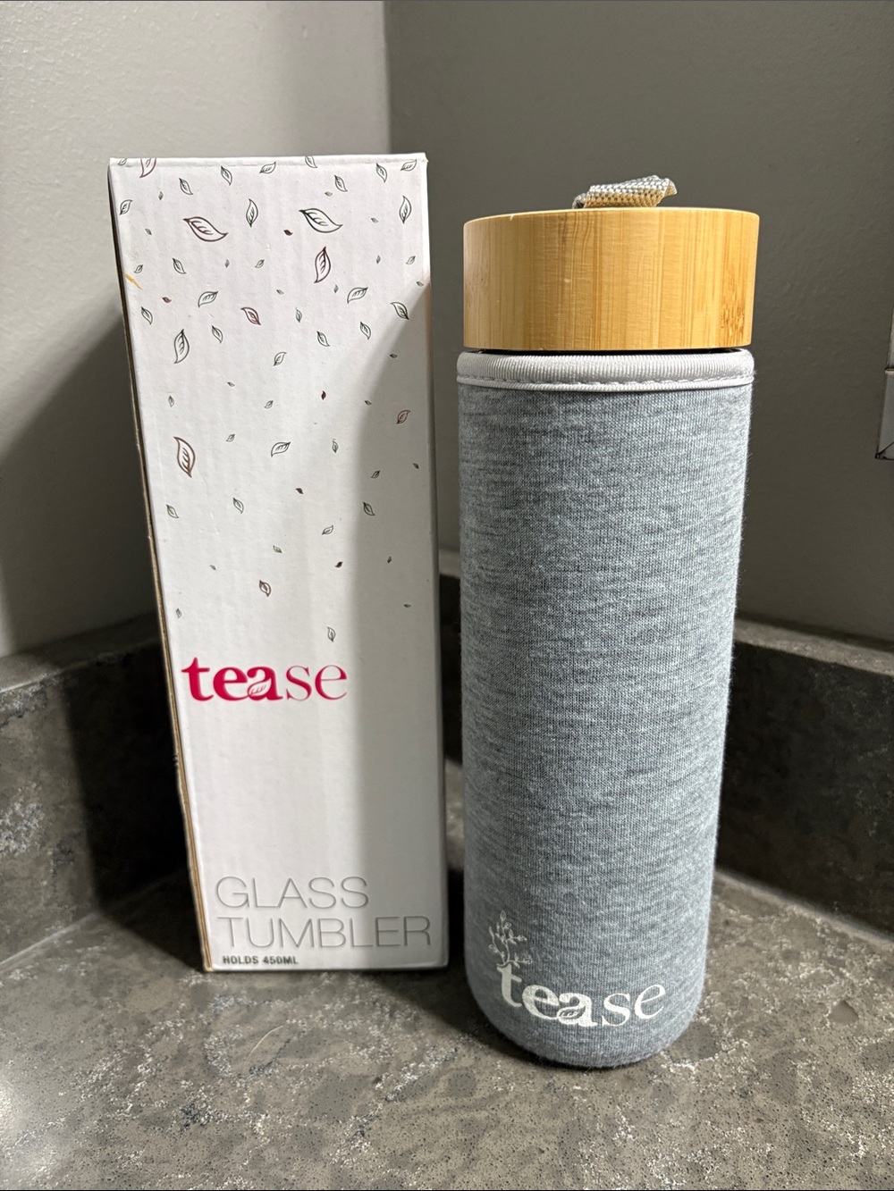 Tease Gray Glass Tumbler with Bamboo Lid